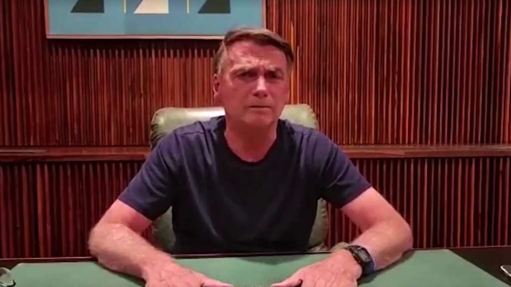 Bolsonaro urges protesting truckers to remove blockades from roads
