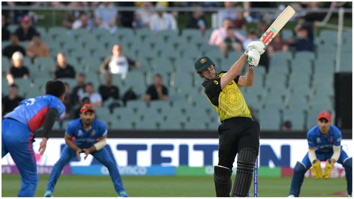 Aus vs Afg, T20 WC: Umpiring howler noticed as Naveen-Ul-Haq bowls 5-ball over in Adelaide thriller Aus vs Afg, T20 WC: Umpiring howler noticed as Naveen-Ul-Haq bowls 5-ball over in Adelaide thriller