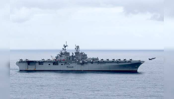 USS Tripoli arrives at Sydney harbour