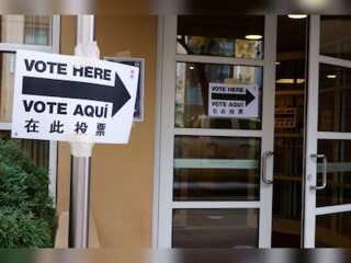 US Midterm Elections: Democrats and Republicans compete for Asian American votes