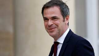 Will not pay for Twitter blue tick, says French minister