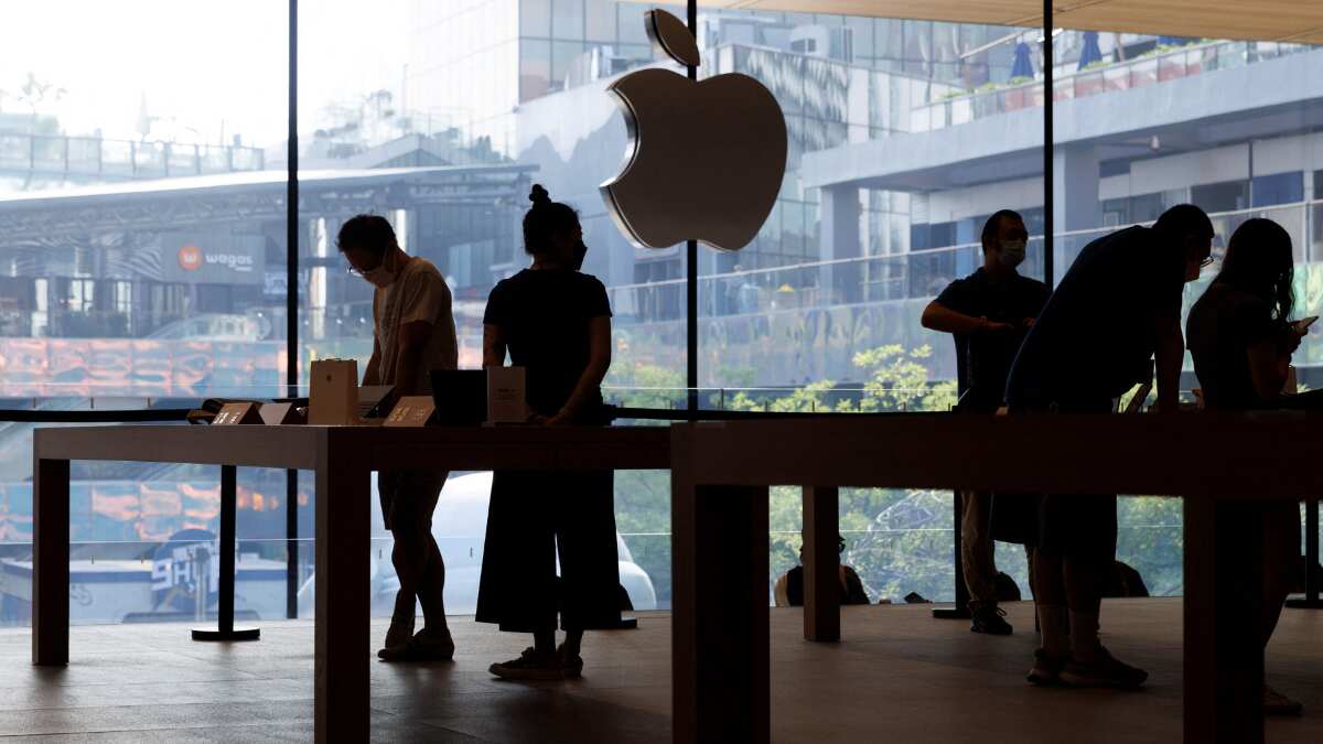 Covid curbs in China will likely hit iPhone 14 shipments, wait time to increase, Apple says Covid curbs in China will likely hit iPhone 14 shipments, wait time to increase, Apple says