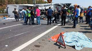 At least 7 killed, 18 injured after bus crash in eastern Turkey