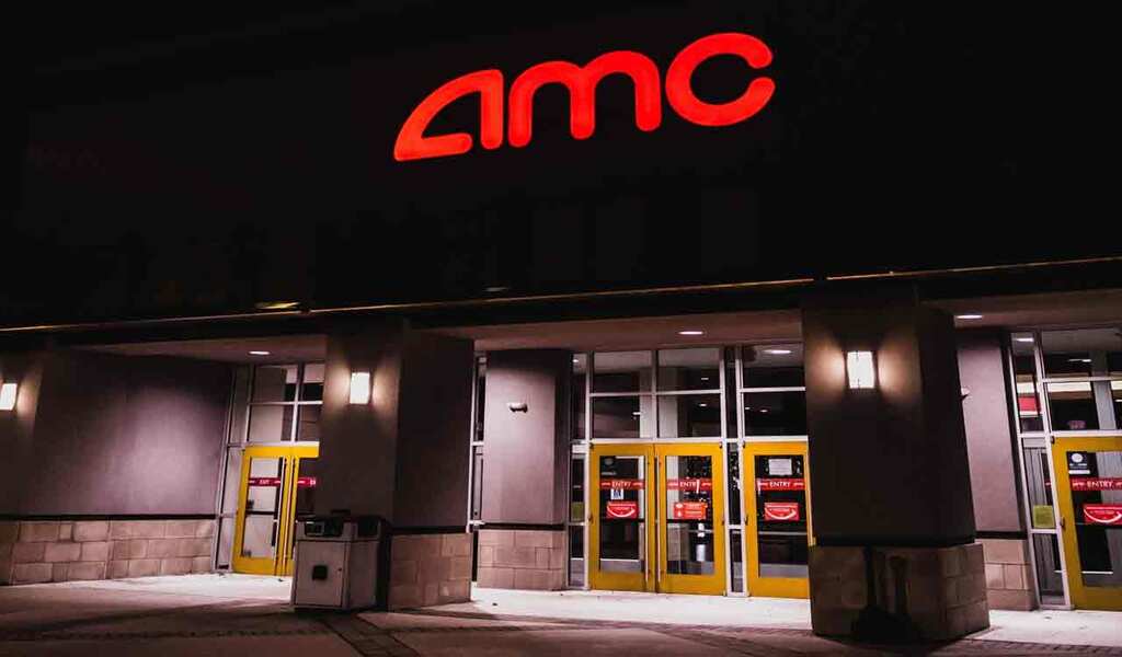 AMC to host Zoom meetings in select movie halls