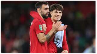 Manchester United roar back in style to sink Aston Villa 4-2 in EFL Cup