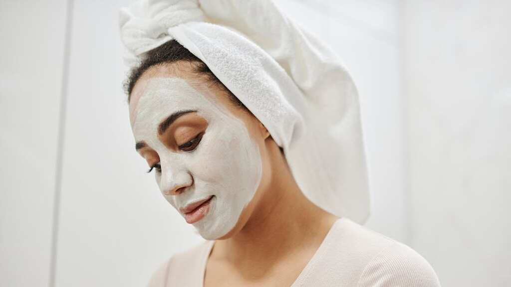 3 dermatologists share beauty secrets; reveal their winter skincare routines