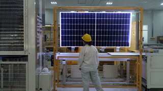 US blocks more than 1,000 solar shipments over Chinese slave labor concerns