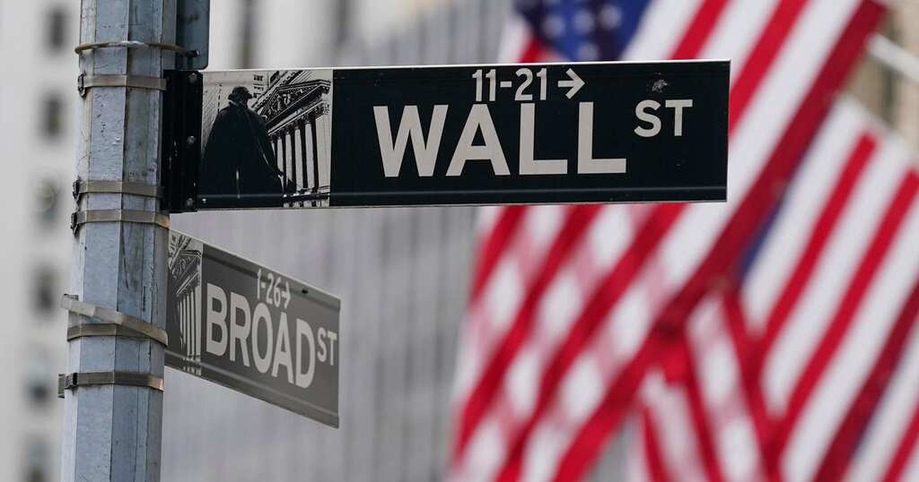 US stocks mount biggest rally since 2020; Wall Street surges on cooling inflation