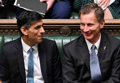 New plan by UK PM Sunak and Jeremy Hunt will make over 200,000 Britishers pay tax New plan by UK PM Sunak and Jeremy Hunt will make over 200,000 Britishers pay tax