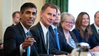 UK: High inflation casts shadow on fastest rise in wages in 20 years