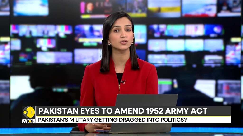Pakistan eyes to amend 1952 Army act in a bid to retain officials
