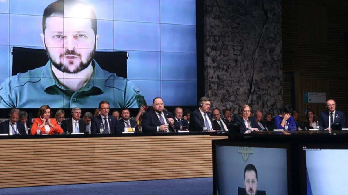 Ukrainian President Zelensky attended the G20 meeting virtually