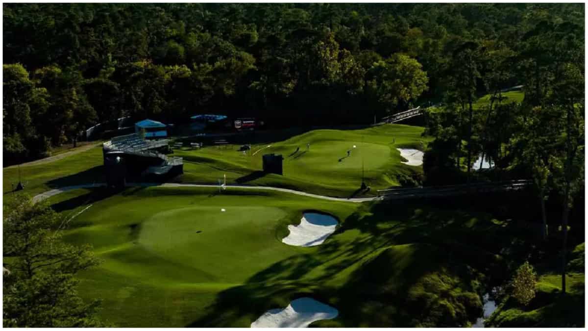 Golf's PGA Tour, DP World Tour face new lawsuit as legal battle over conflict with LIV Golf continues Golf's PGA Tour, DP World Tour face new lawsuit as legal battle over conflict with LIV Golf continues