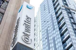 After Elon Musk's ultimatum, employees leave en masse, Twitter closes offices