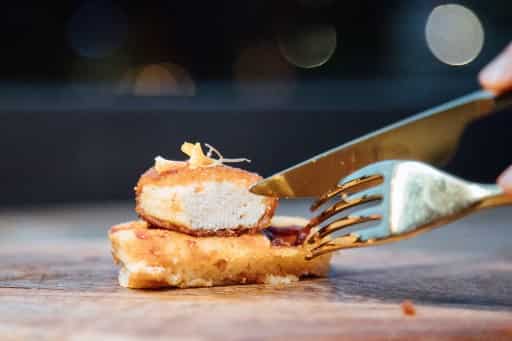 United States regulator approves consumption and sale of lab-grown meat