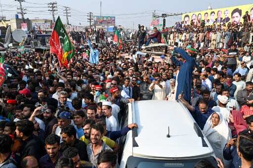 'Final stage has arrived': PTI leader Fawad Chaudhary asks marchers to prepare for Khan's long march