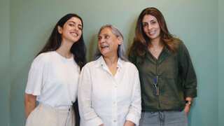 Jaya Bachchan says women who want to pay on dates are 'stupid'