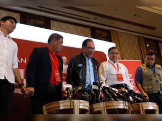 Race to form government in Malaysia: Former PM Muhyiddin gains backing from two blocs