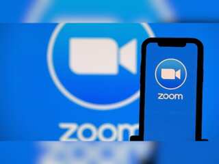 World Business Watch: Slow online business hits Zoom revenue