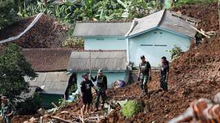 Indonesia quake toll rises to 268 including school children, 151still missing