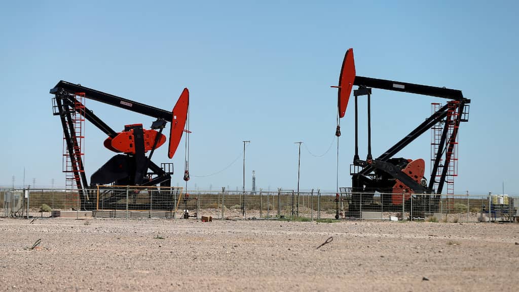 US weighing new, harsher sanctions on Russia's lucrative oil trade