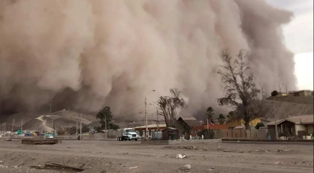 WION Climate Tracker: Fire engulfs Chilean port city