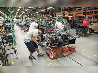 World Business Watch | European business confidence lowest since start of pandemic