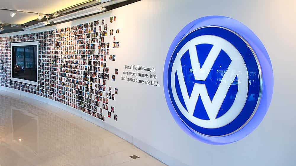 World Business Watch | All VW group brands have halted paid activities on Twitter