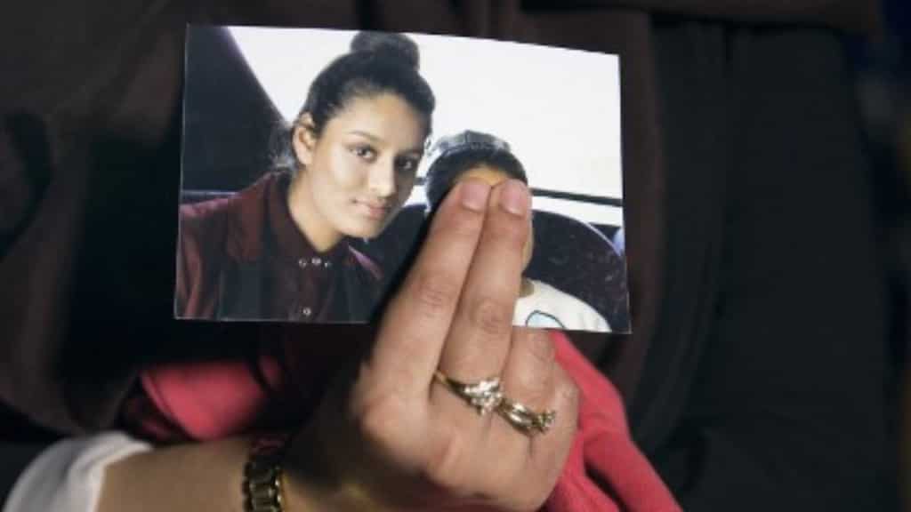 Shamima Begum faces death if sent to Bangladesh, her lawyers tell the court