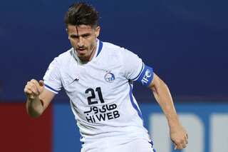 Iran’s top footballer Voria Ghafouri, supporter of anti-hijab protests, arrested amidst Qatar World Cup row