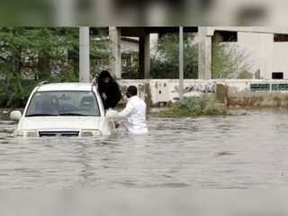 Heavy rains, thunderstorms and floods hit Saudi Arabia's Jeddah