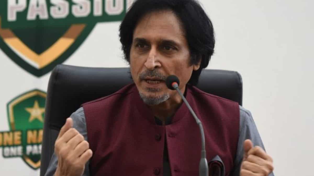 Former PCB chairman Ramiz Raja claims India 'copied' Pakistan's bowling template Former PCB chairman Ramiz Raja claims India 'copied' Pakistan's bowling template