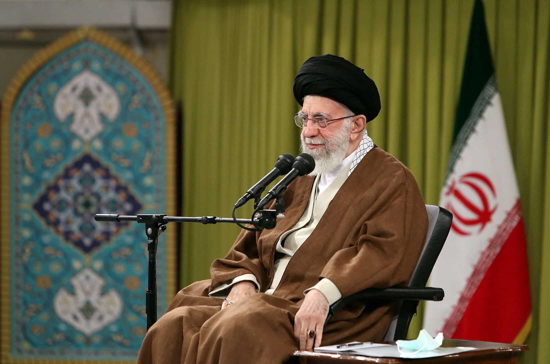 Iran: Khameini lauds Basij forces for restraining 'rioters', keeping 'Islamic Revolution' alive