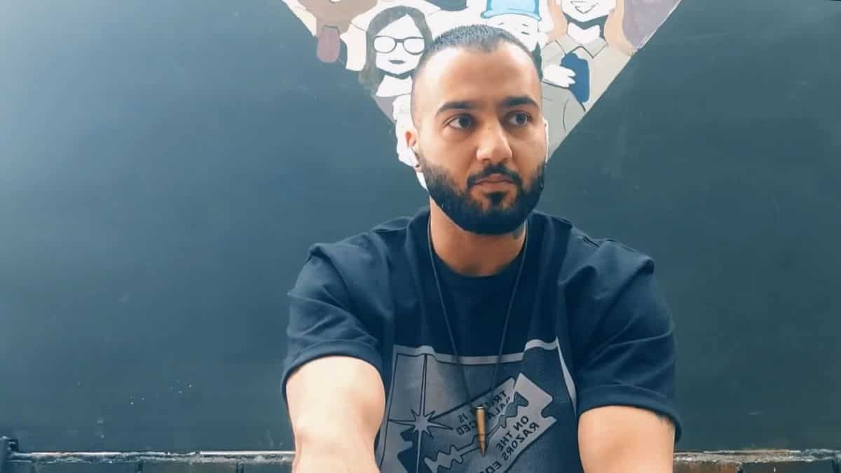 Iranian rapper Toomaj Salehi arrested for supporting protests ...