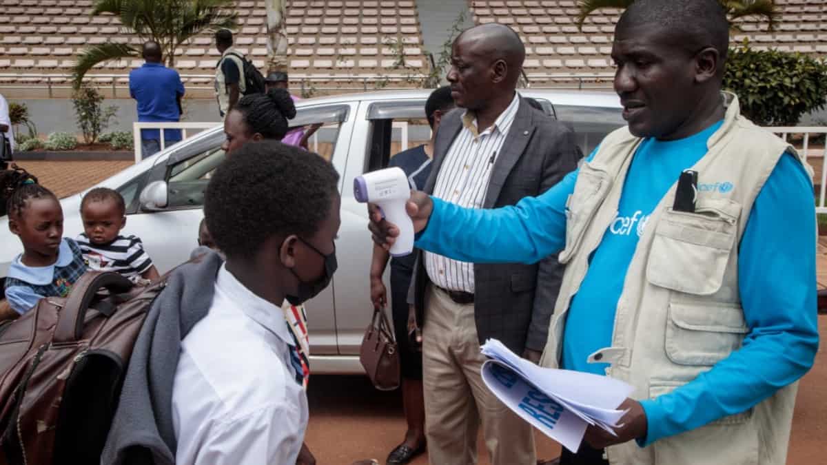 Uganda: President Yoweri Museveni extends Ebola lockdown in Mubende and Kassandra by 21 days Uganda: President Yoweri Museveni extends Ebola lockdown in Mubende and Kassandra by 21 days