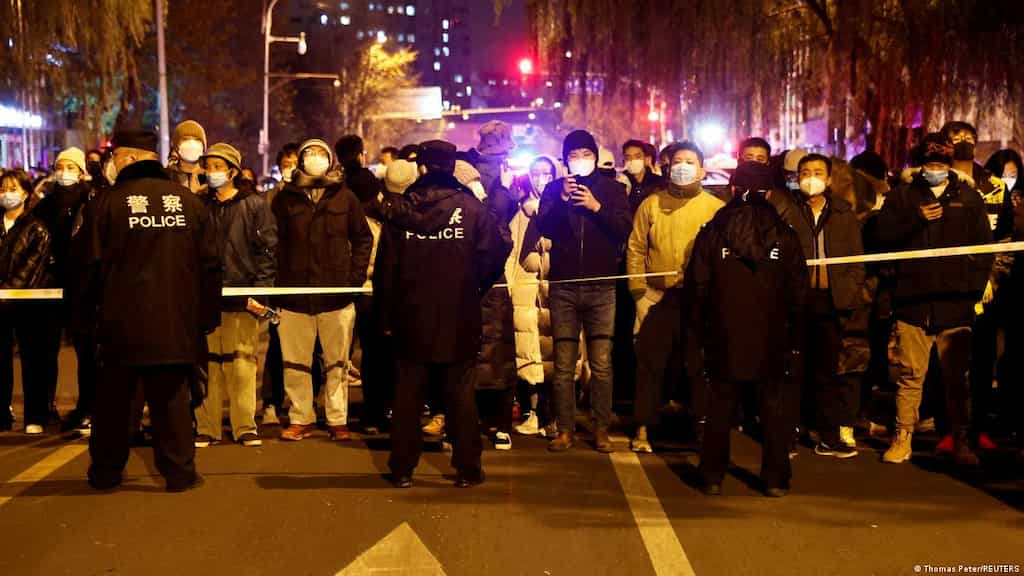 World Business Watch| Protesters hold massive demonstration across China over zero-Covid policy