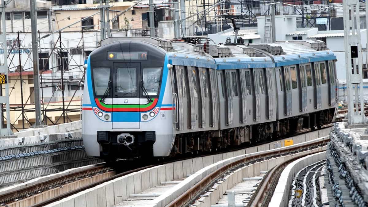 Reach airport in 20 minutes as Hyderabad Metro Express plans for direct metro ride at 120 kilometres per hour Reach airport in 20 minutes as Hyderabad Metro Express plans for direct metro ride at 120 kilometres per hour