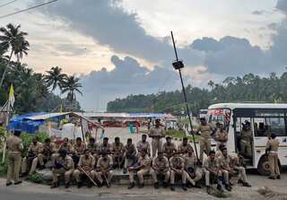 India: Hundreds of protesters clash with police over Adani's port project, 80 injured