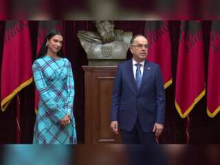 Singer Dua Lipa receives Albanian citizenship