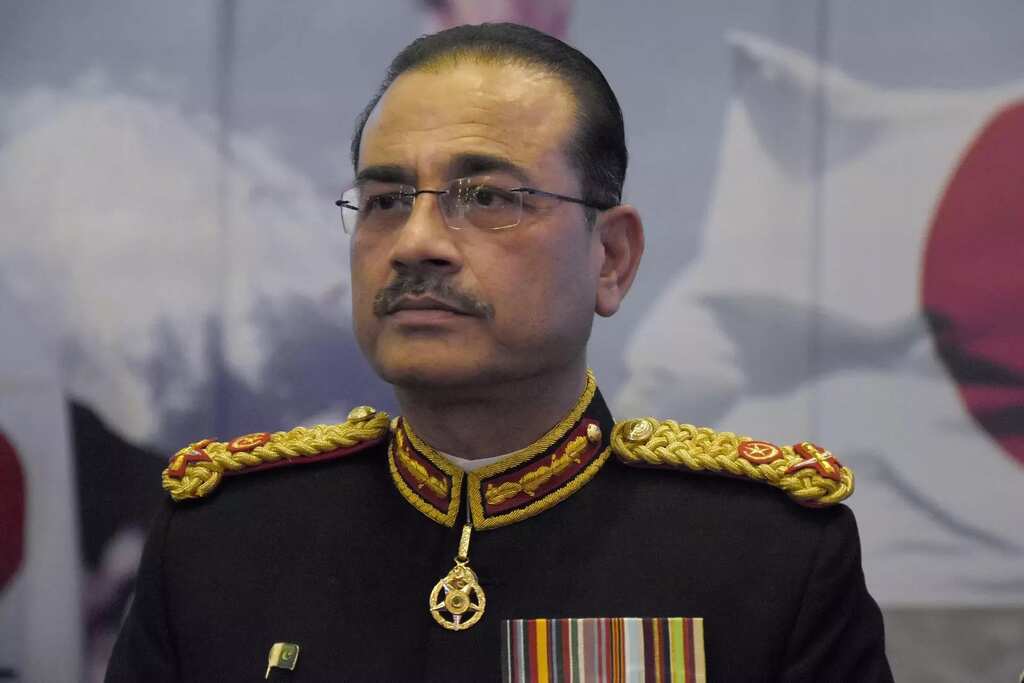 Pakistan: General Bajwa passes the baton of command to his successor General Asim Munir