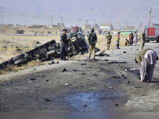 Suicide bombing claimed by Tehreek-e-Taliban kills at least five, injures several in Pakistan