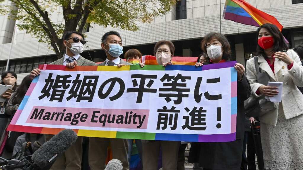 Tokyo court upholds gay marriage ban, but says same-sex partners face "unconstitutional situation"