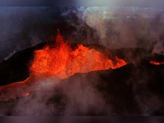 WION Climate Tracker: Hawaii's Mauna Lao volcano erupts for first time since 1984
