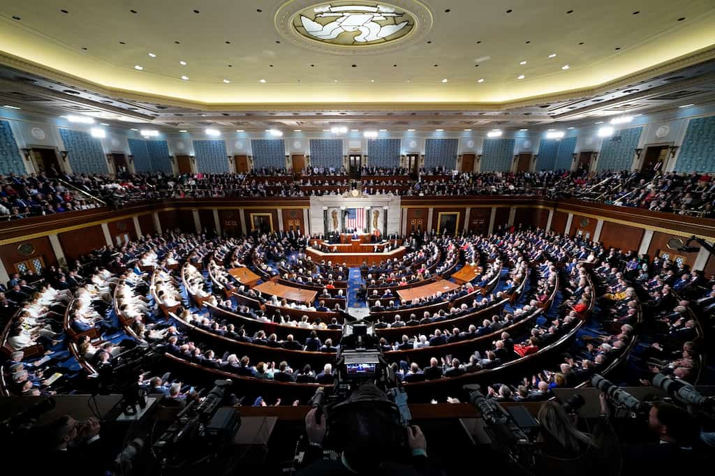 US House passes bill to avert a rail strike