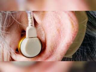 1 billion youngsters are at risk of going deaf