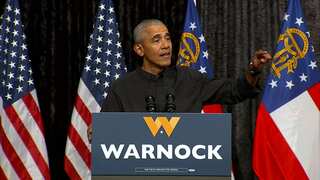 Barack Obama pauses his speech to let a four-year-old speak at Atlanta rally