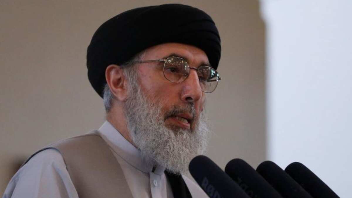 Car blast near office of former Afghan PM Gulbuddin Hekmatyar, two militants killed Car blast near office of former Afghan PM Gulbuddin Hekmatyar, two militants killed