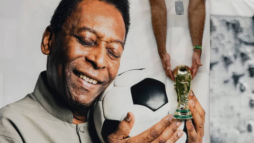 Pele develops respiratory infection following hospitalisation, remains stable