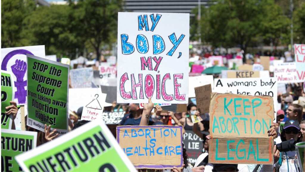 US: Florida's 6-week abortion ban goes into effect, draws criticism from doctors