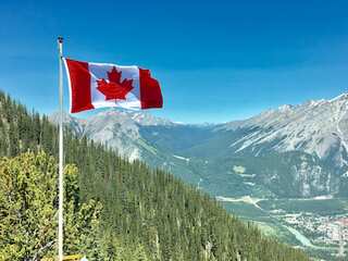 Canada allows open work permit to spouses